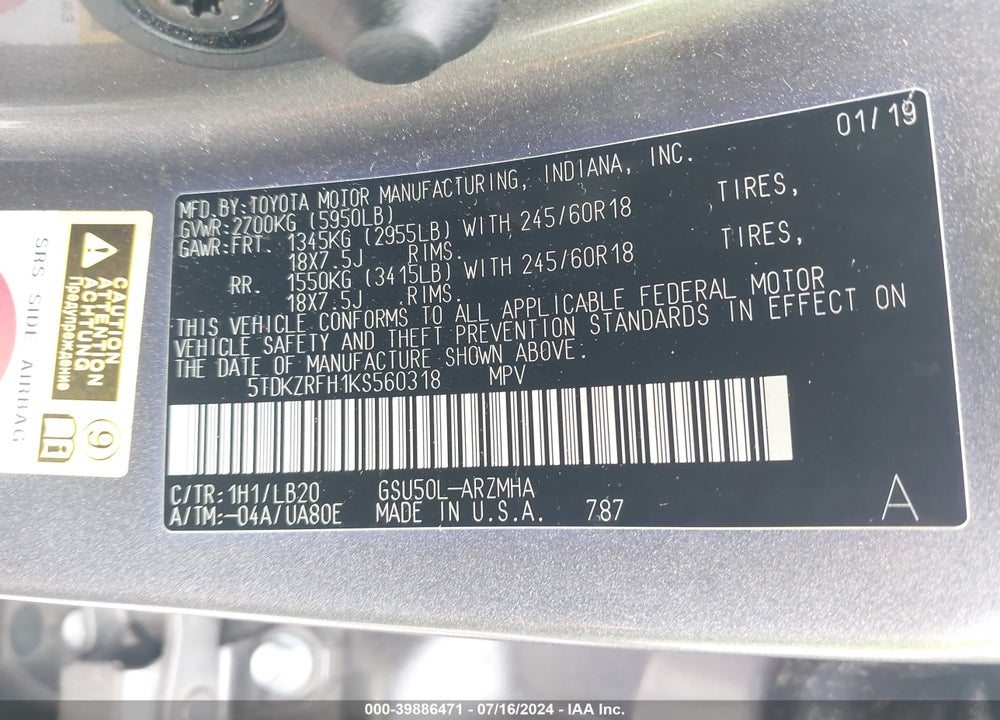 2019 TOYOTA HIGHLANDER XLE VIN: 5TDKZRFH1KS560318