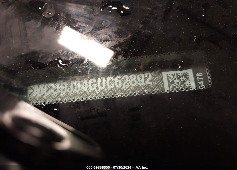 2016 FORD ESCAPE TITANIUM VIN: 1FMCU0J94GUC62892