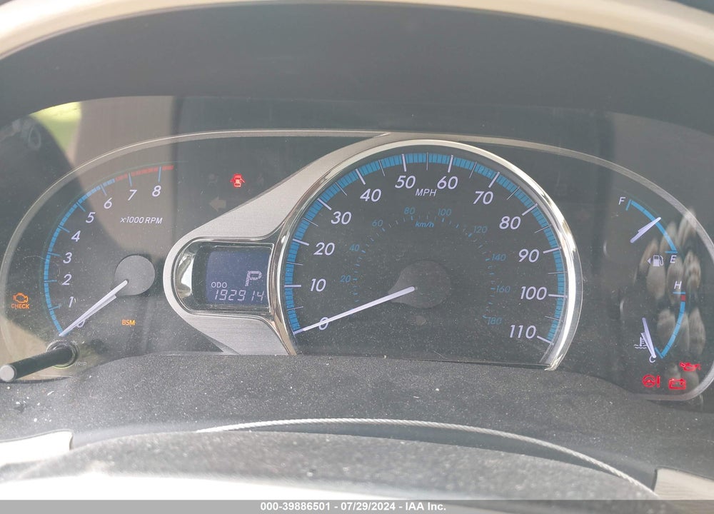 2013 TOYOTA SIENNA LIMITED V6 7 PASSENGER VIN: 5TDYK3DC9DS305941