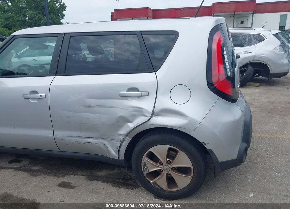2015 KIA SOUL VIN: KNDJN2A20F7812464