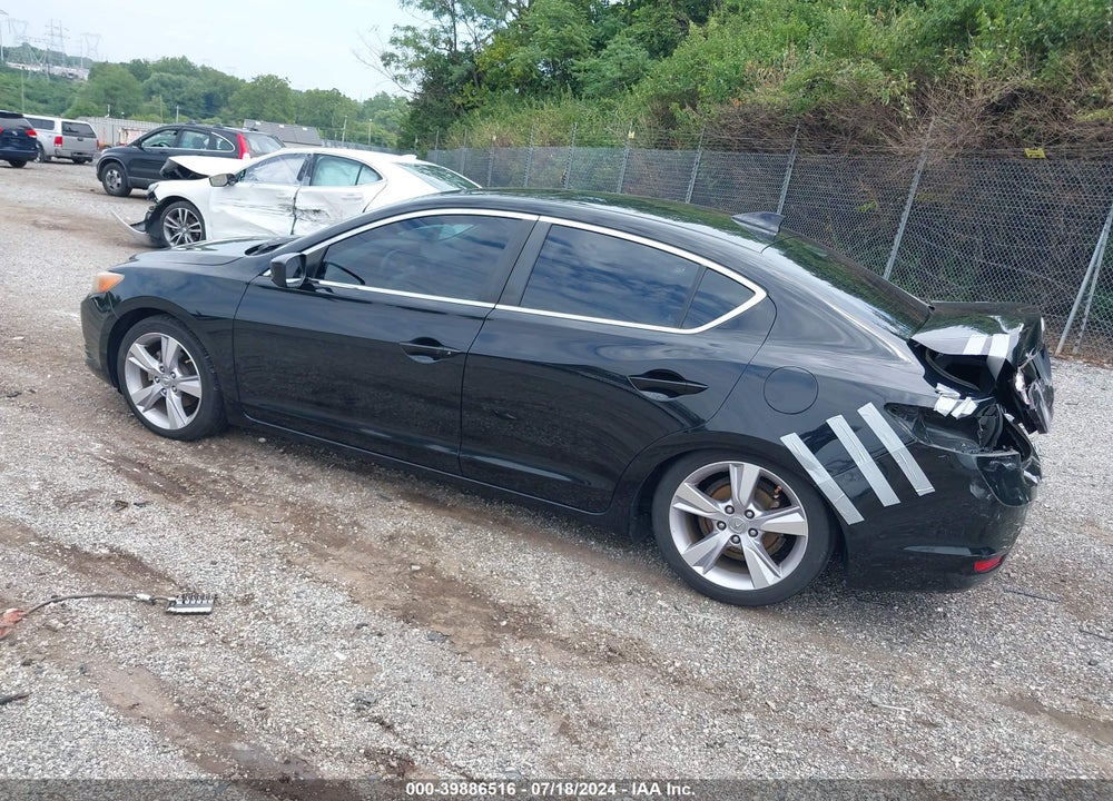 2015 ACURA ILX 2.0L VIN: 19VDE1F33FE008824