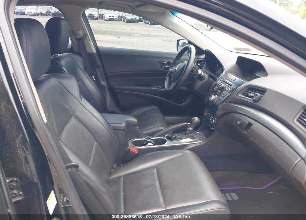 2015 ACURA ILX 2.0L VIN: 19VDE1F33FE008824
