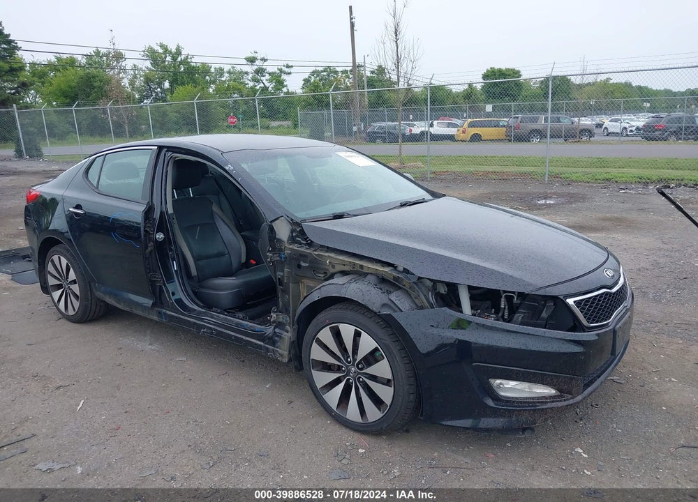 2013 KIA OPTIMA SX VIN: 5XXGR4A68DG108613