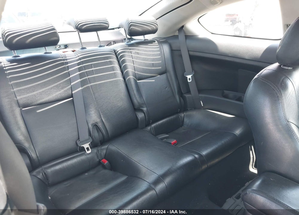 2005 SCION TC VIN: JTKDE177950053422