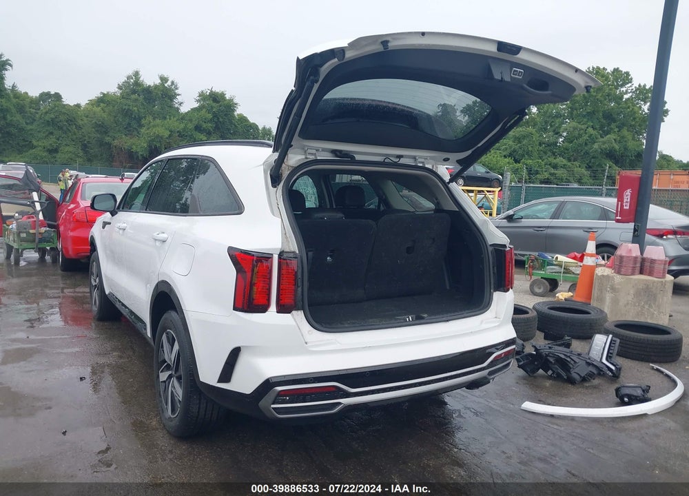 2021 KIA SORENTO EX VIN: 5XYRHDLF2MG059350