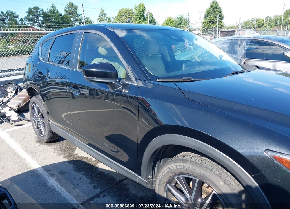 2018 MAZDA CX-5 TOURING VIN: JM3KFACM2J1305272