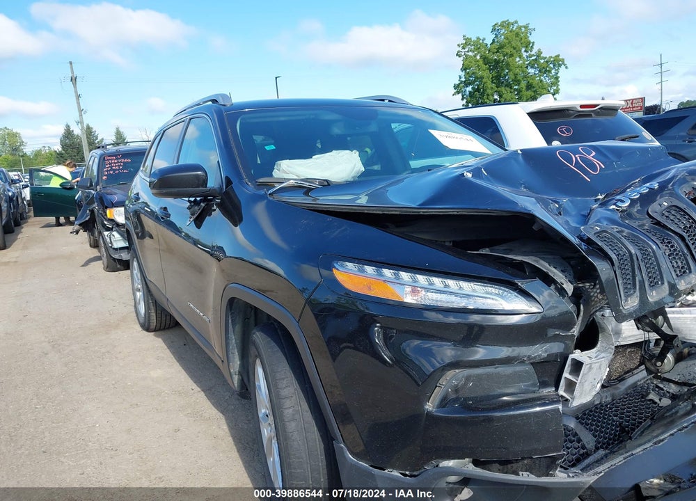 2017 JEEP CHEROKEE LATITUDE 4X4 VIN: 1C4PJMCS5HW530778