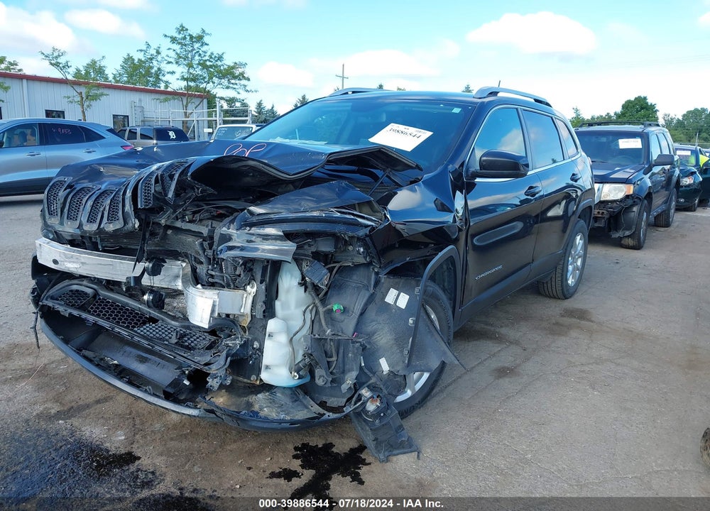 2017 JEEP CHEROKEE LATITUDE 4X4 VIN: 1C4PJMCS5HW530778