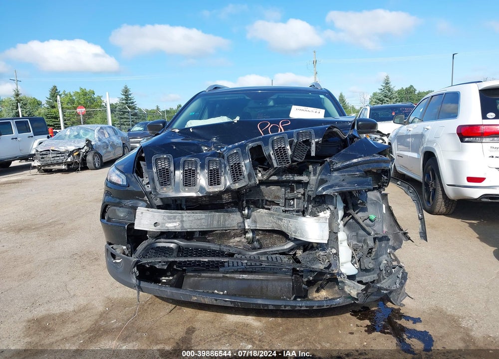 2017 JEEP CHEROKEE LATITUDE 4X4 VIN: 1C4PJMCS5HW530778