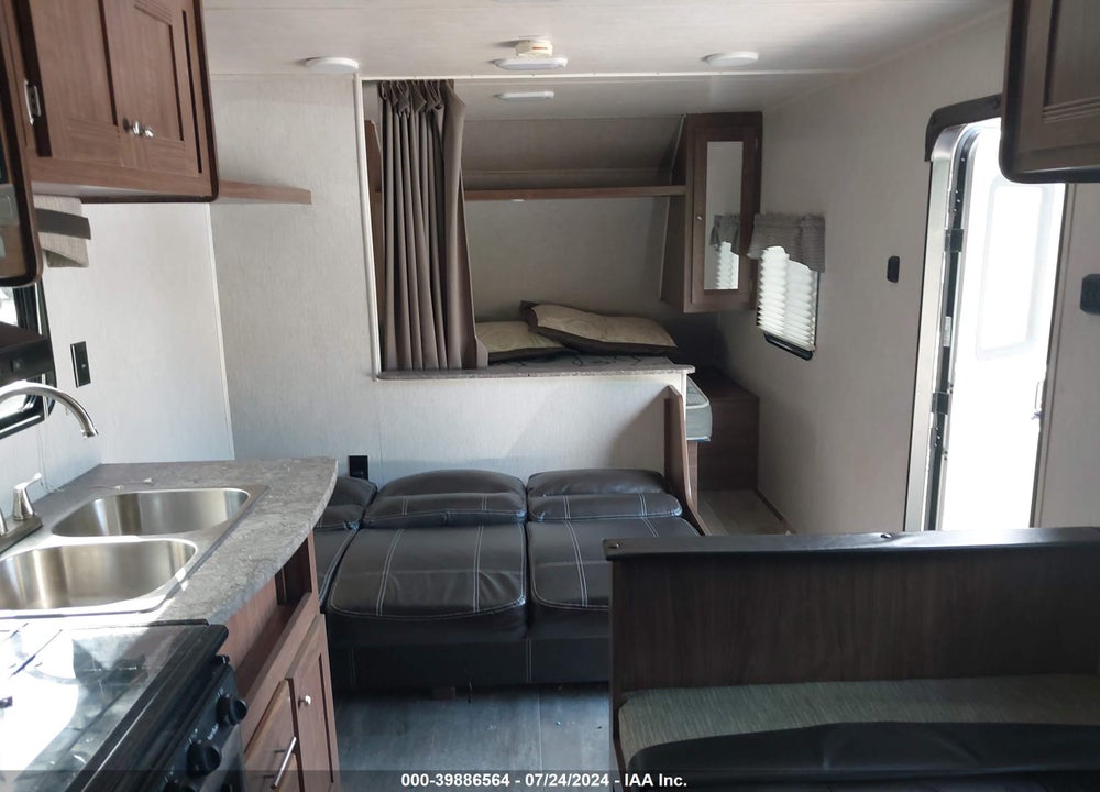 2018 HEARTLAND RV OTHER VIN: 5SFEB2928JE372820