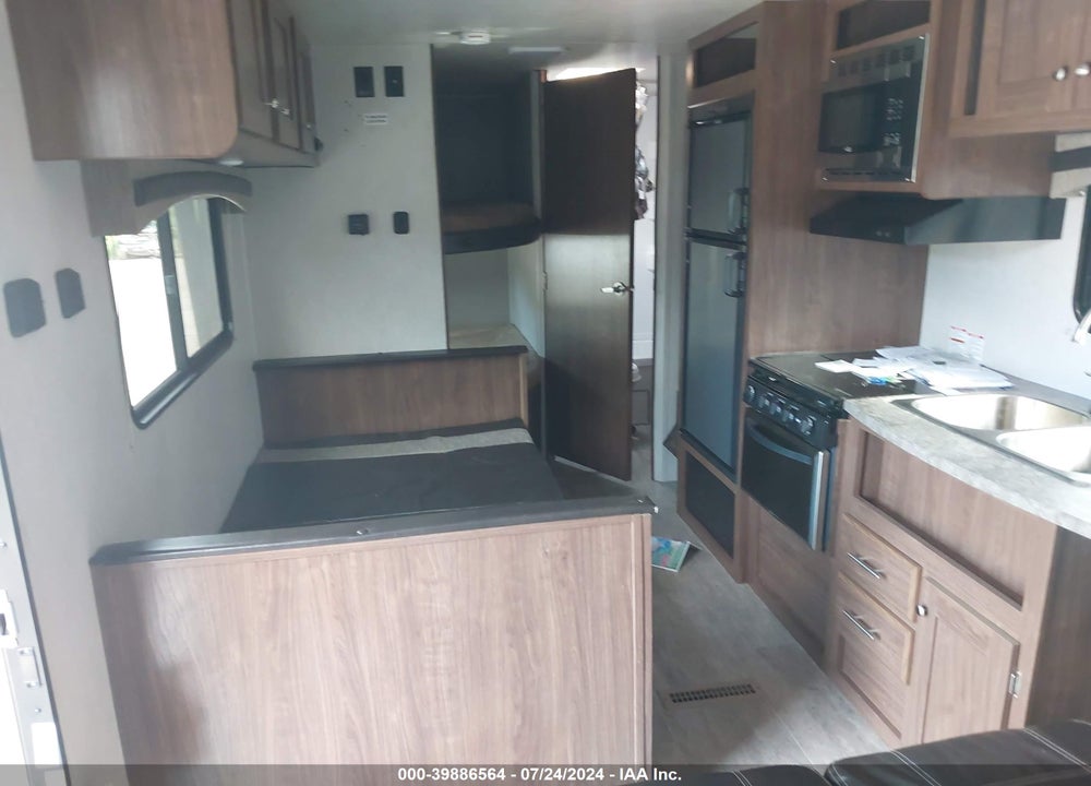 2018 HEARTLAND RV OTHER VIN: 5SFEB2928JE372820