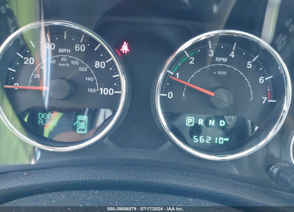 2016 JEEP WRANGLER UNLIMITED SAHARA VIN: 1C4BJWEG8GL187690