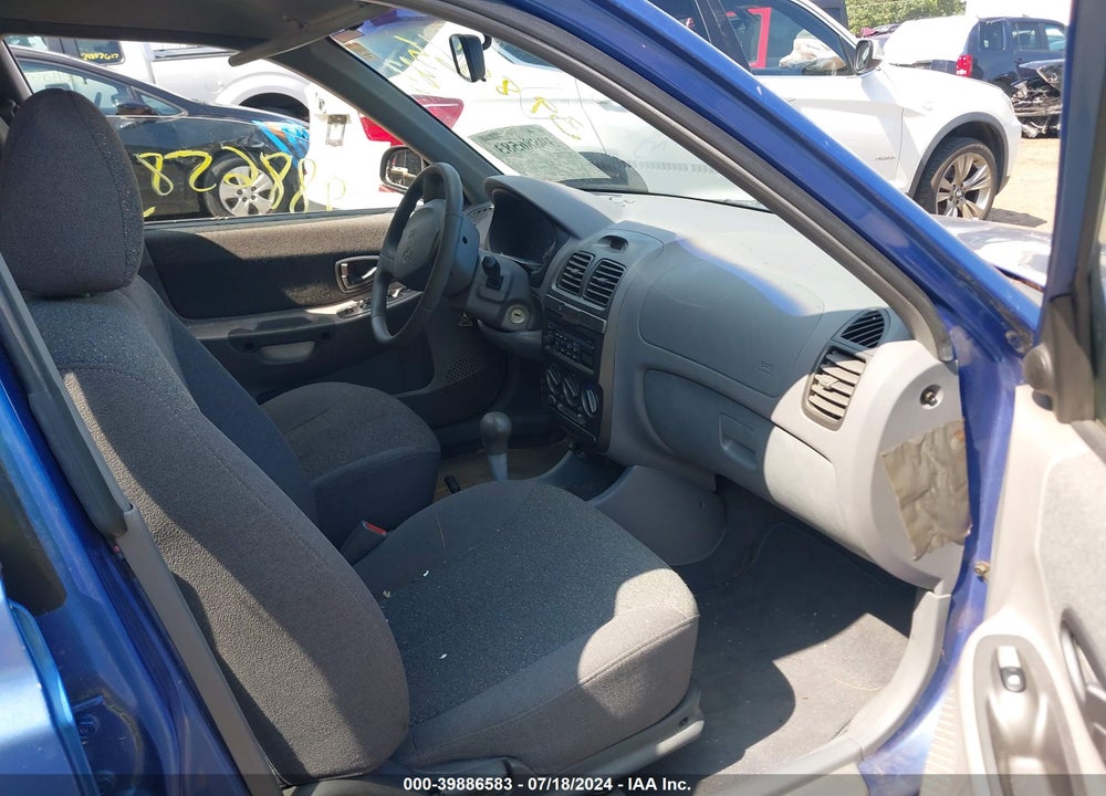 2002 HYUNDAI ACCENT GL VIN: KMHCG45C62U301401
