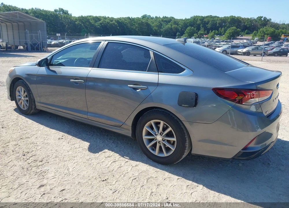 2018 HYUNDAI SONATA SE VIN: 5NPE24AF1JH696821