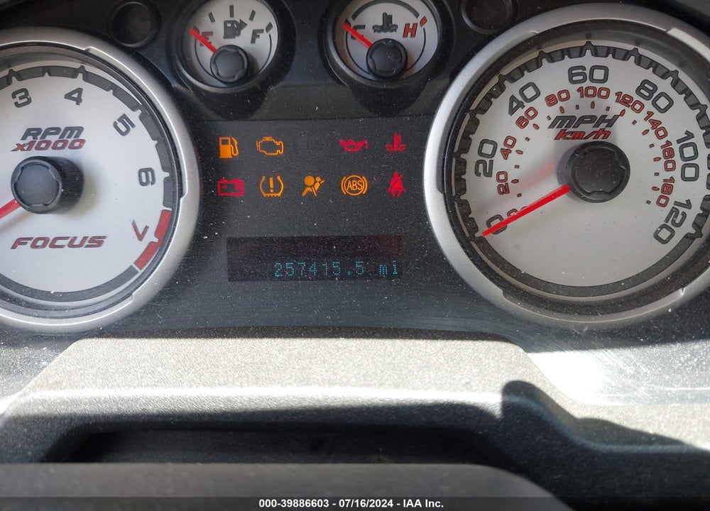 2010 FORD FOCUS SE VIN: 1FAHP3FN5AW246047