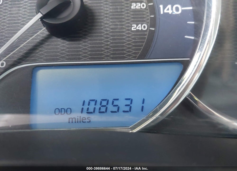 2015 TOYOTA COROLLA L VIN: 2T1BURHE0FC338112