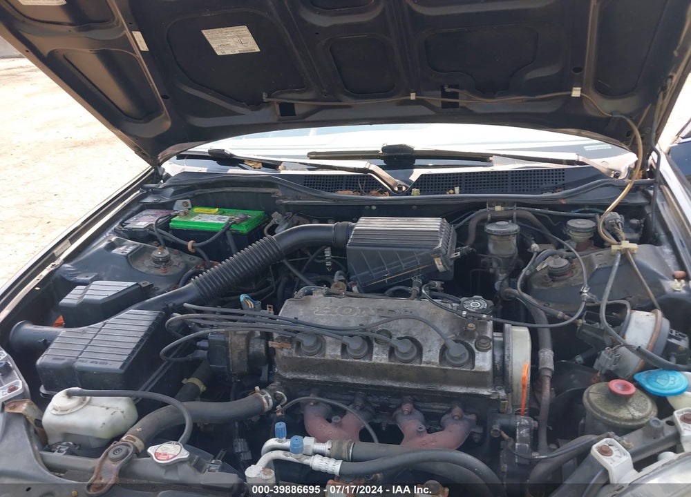 1998 HONDA CIVIC LX VIN: 2HGEJ6575WH614172
