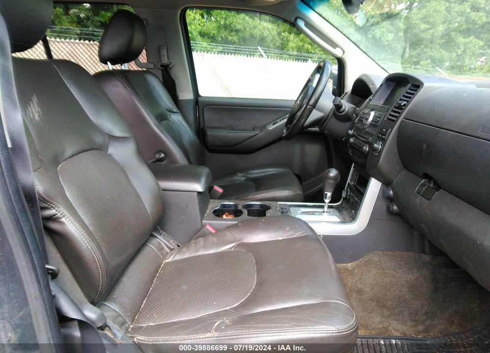 2012 NISSAN PATHFINDER SV VIN: 5N1AR1NB0CC611848