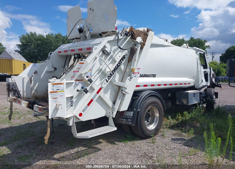 2023 MACK MD VIN: 1M2MDBAA2PS008569