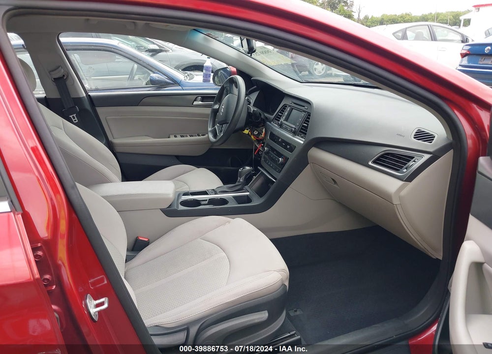 2015 HYUNDAI SONATA SPORT VIN: 5NPE34AF5FH086974