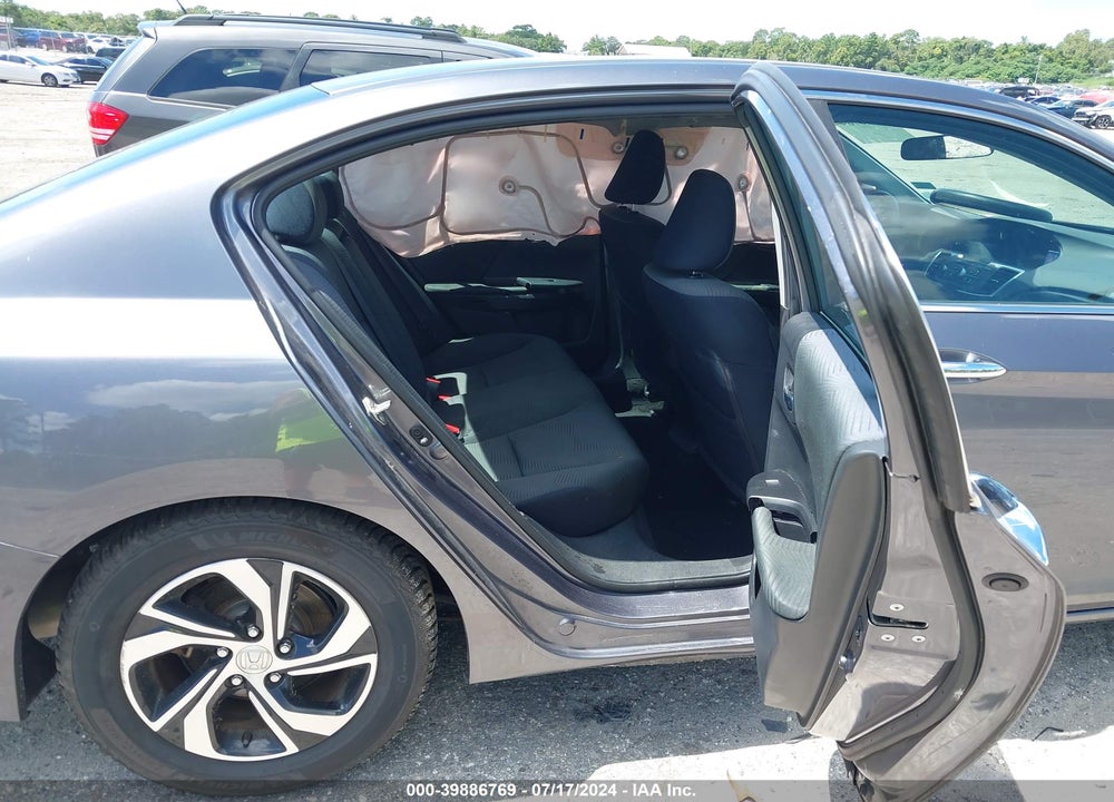 2017 HONDA ACCORD LX VIN: 1HGCR2F31HA271852