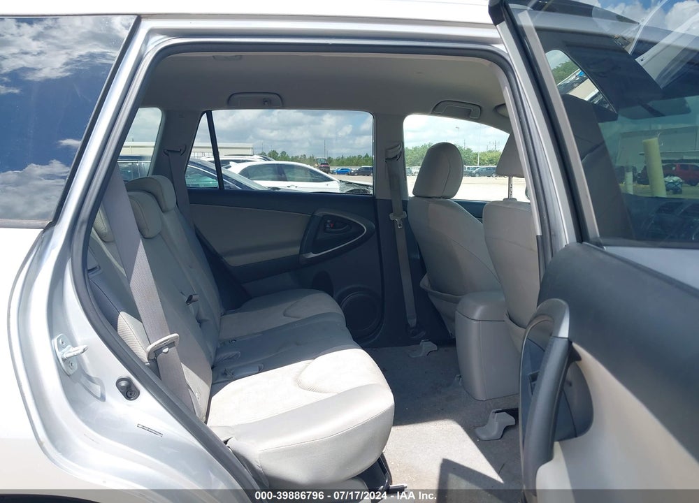 2011 TOYOTA RAV4 VIN: JTMZF4DV9B5034690