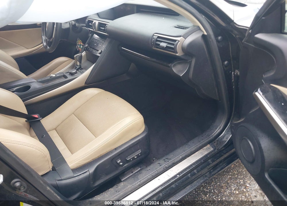2017 LEXUS IS 200T VIN: JTHBA1D21H5057277