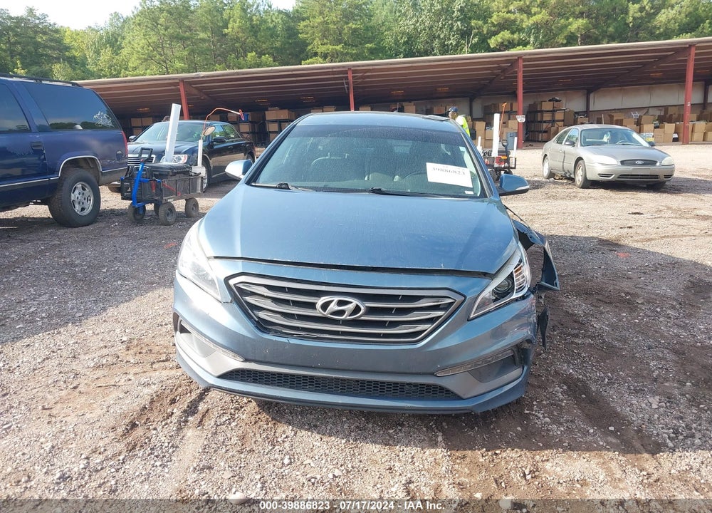 2015 HYUNDAI SONATA SPORT VIN: 5NPE34AF2FH131837