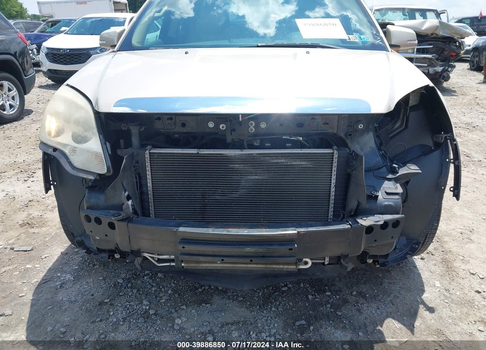 2011 GMC ACADIA SLT-1 VIN: 1GKKVRED4BJ261000