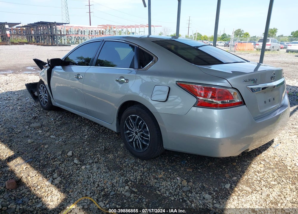 2015 NISSAN ALTIMA 2.5/2.5 S/2.5 SL/2.5 SV VIN: 1N4AL3AP0FC422128