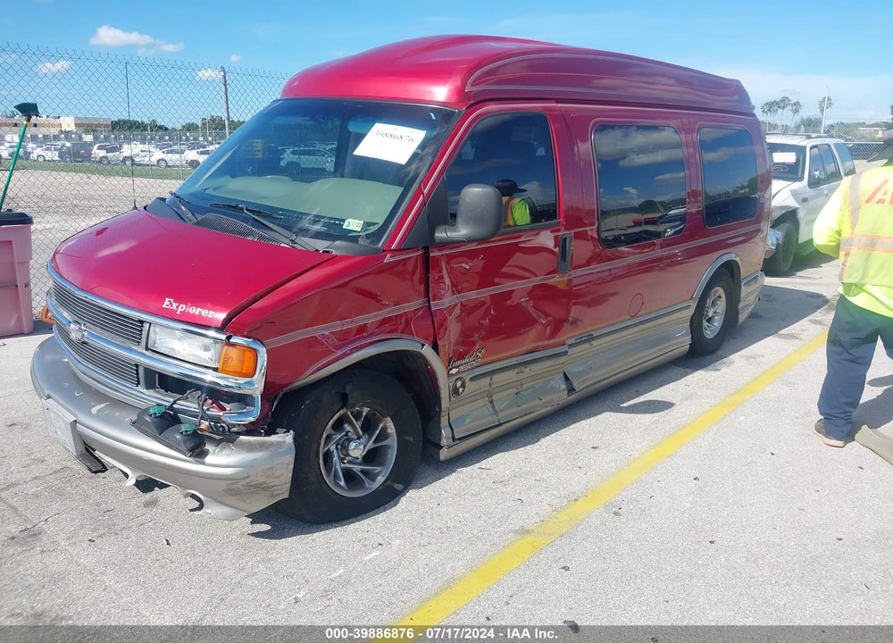 2001 CHEVROLET EXPRESS UPFITTER VIN: 1GBFG15R411160076