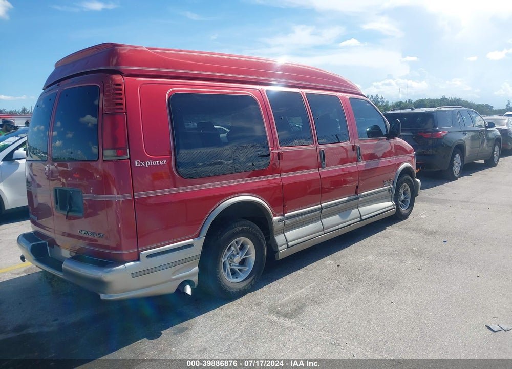2001 CHEVROLET EXPRESS UPFITTER VIN: 1GBFG15R411160076