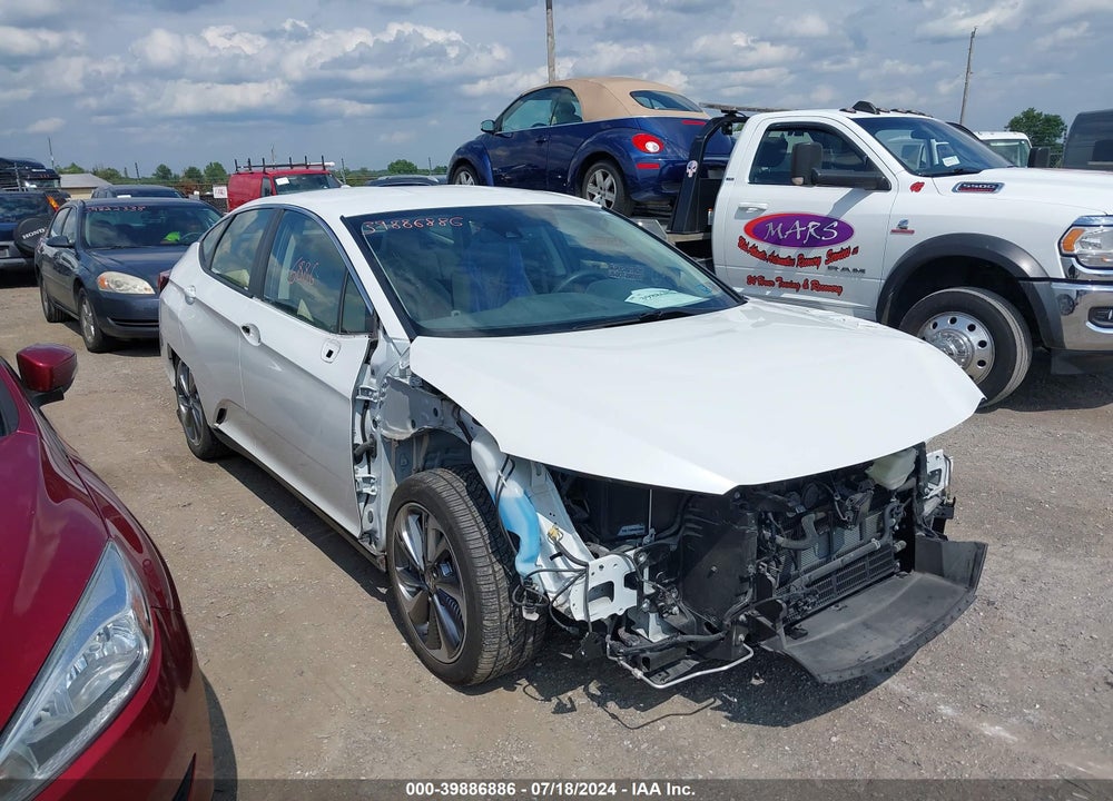 2018 HONDA CLARITY PLUG-IN HYBRID VIN: JHMZC5F10JC008836