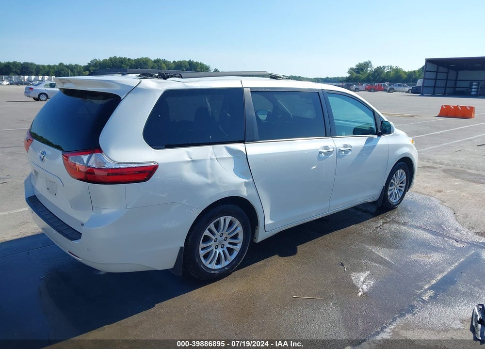 2016 TOYOTA SIENNA XLE PREMIUM 8 PASSENGER VIN: 5TDYK3DC0GS729142