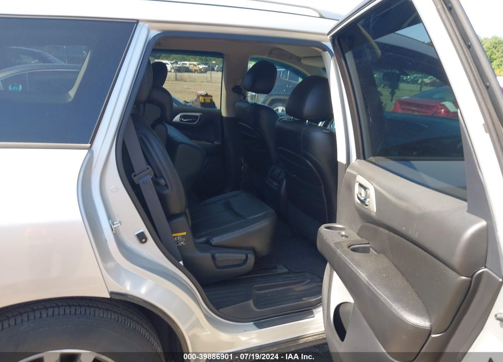2014 NISSAN PATHFINDER HYBRID SV VIN: 5N1CR2MM1EC642188