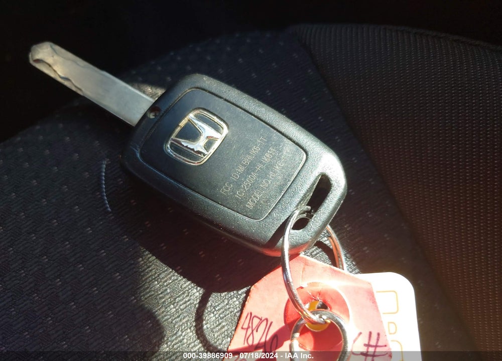 2021 HONDA HR-V AWD LX VIN: 3CZRU6H3XMM748197