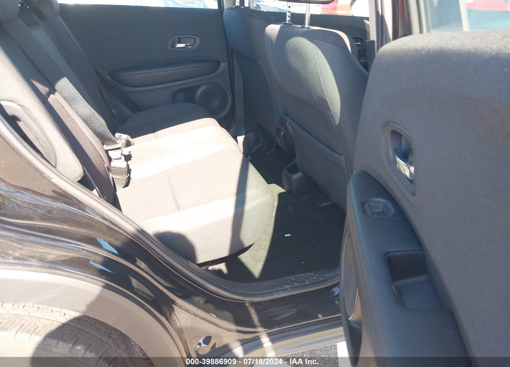 2021 HONDA HR-V AWD LX VIN: 3CZRU6H3XMM748197
