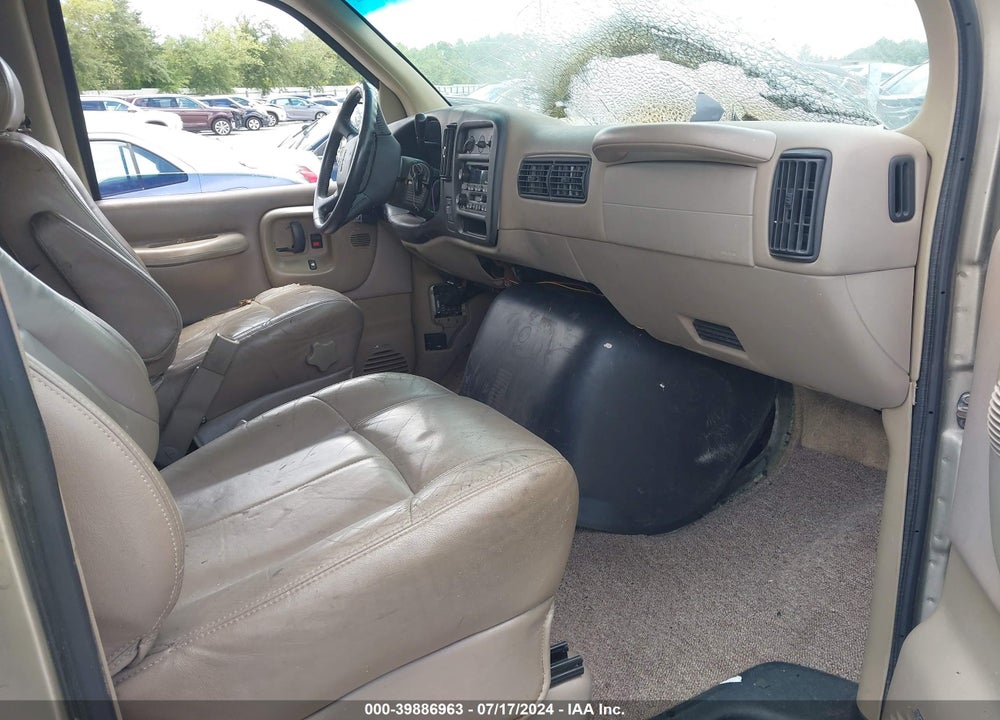 2002 GMC SAVANA SLT VIN: 1GKFG65R521151241