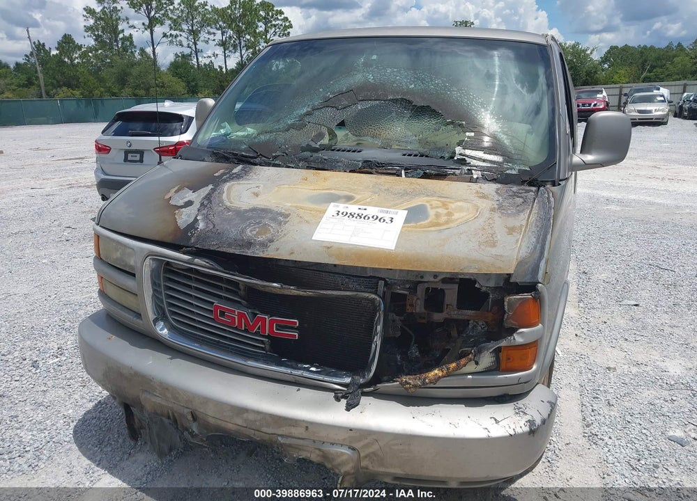2002 GMC SAVANA SLT VIN: 1GKFG65R521151241