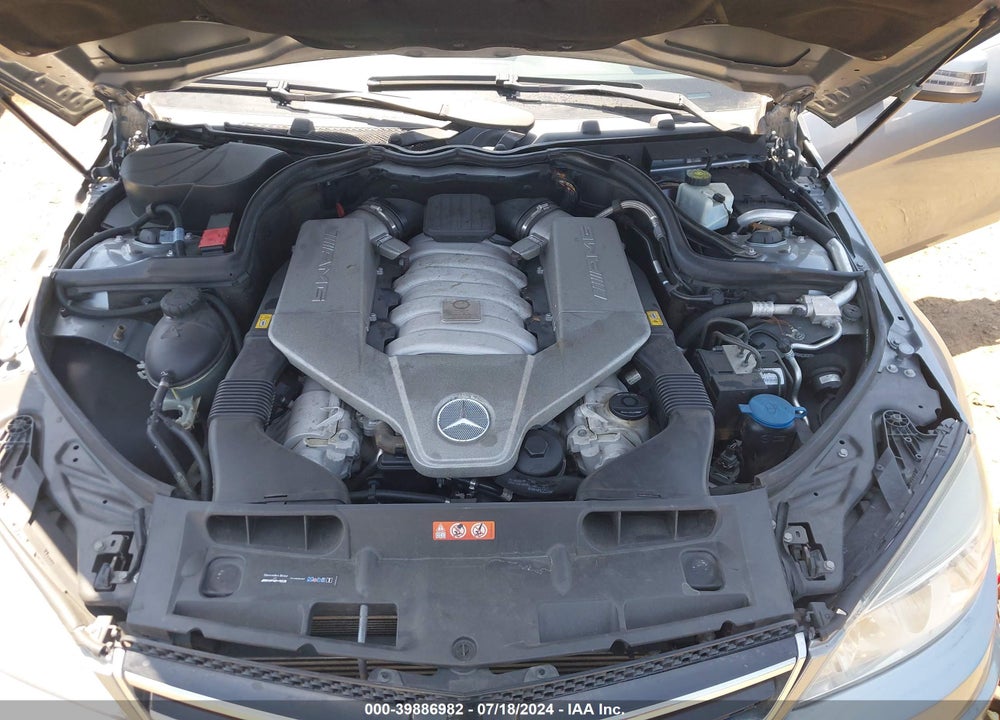 2011 MERCEDES-BENZ C 63 AMG VIN: WDDGF7HB6BF537778