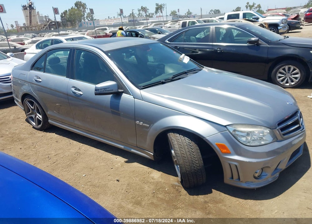 2011 MERCEDES-BENZ C 63 AMG VIN: WDDGF7HB6BF537778