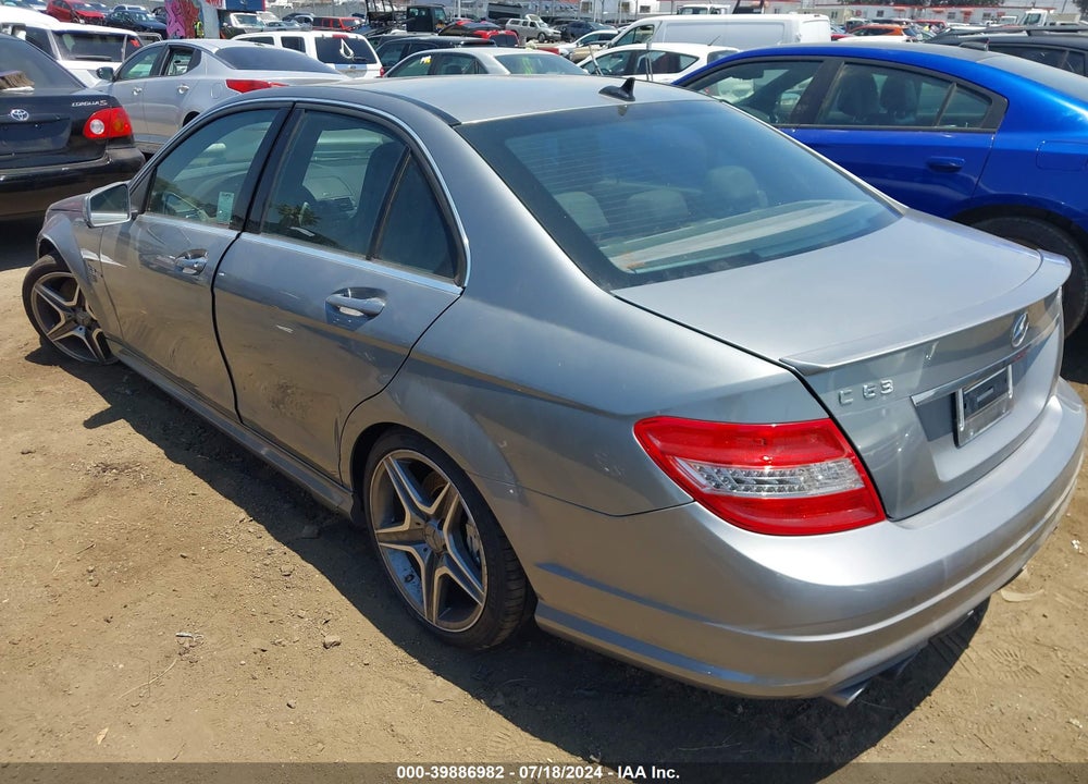 2011 MERCEDES-BENZ C 63 AMG VIN: WDDGF7HB6BF537778