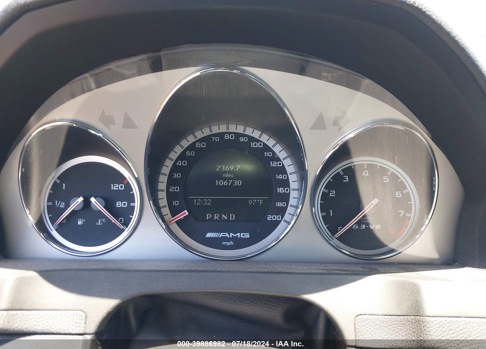 2011 MERCEDES-BENZ C 63 AMG VIN: WDDGF7HB6BF537778