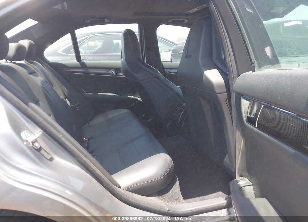 2011 MERCEDES-BENZ C 63 AMG VIN: WDDGF7HB6BF537778