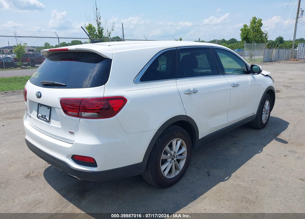 2019 KIA SORENTO 2.4L LX VIN: 5XYPGDA33KG543088