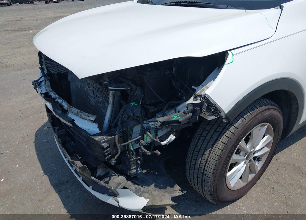 2019 KIA SORENTO 2.4L LX VIN: 5XYPGDA33KG543088