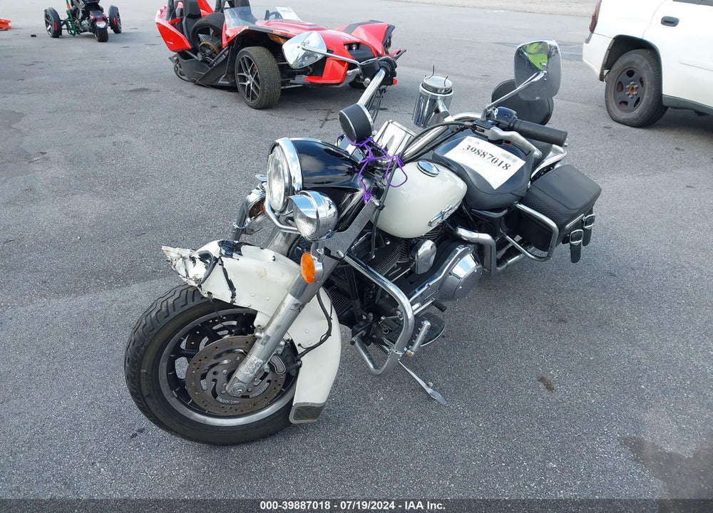 2004 HARLEY-DAVIDSON FLHPI VIN: 1HD1FHW134Y705995