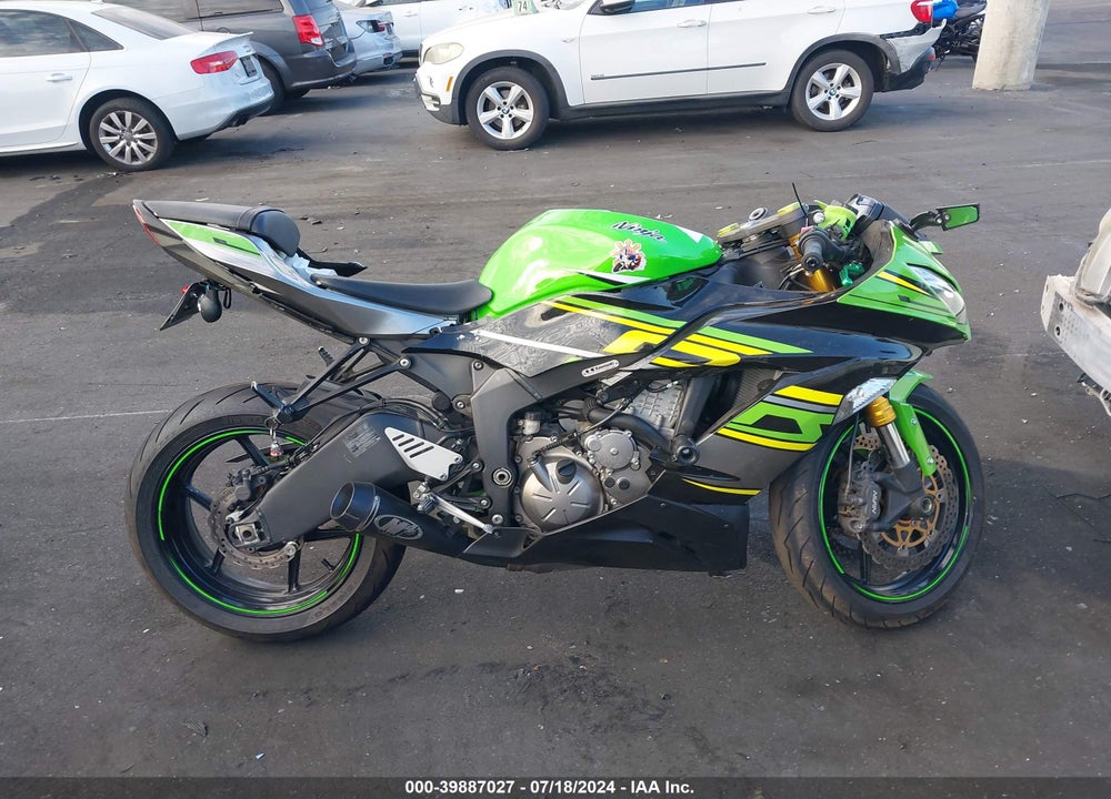 2015 KAWASAKI ZX636 E VIN: JKBZXJE15FA015869