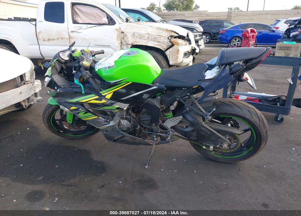 2015 KAWASAKI ZX636 E VIN: JKBZXJE15FA015869