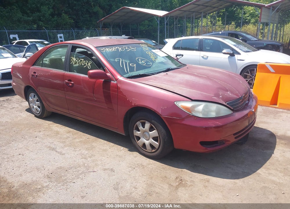 2002 TOYOTA CAMRY LE VIN: 4T1BE30K12U555639